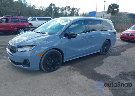 2025 Honda Odyssey Sport-L z USA, uszkodzony, nr VIN 5FNRL6H75SB051257